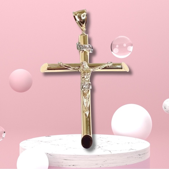 24 hrs SALE ONLY - 14K GOLD Filled Men’s Gold Cross, 14K Gold Filled Large Cross - Picture 1 of 6